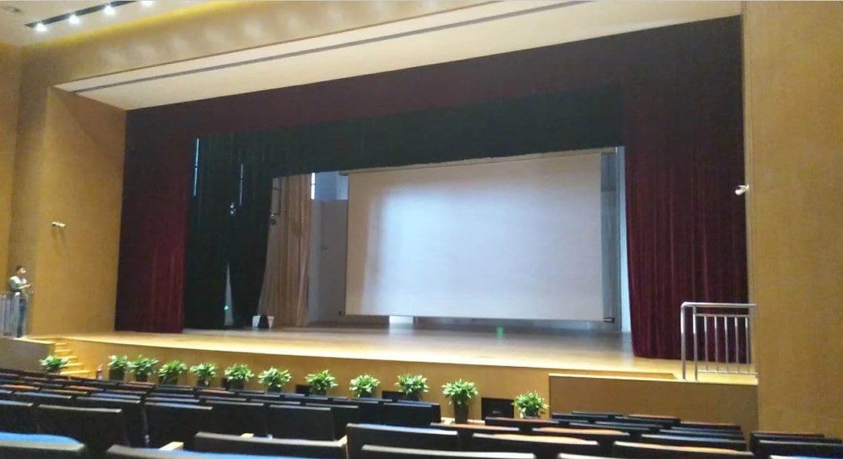 QMJM JM180BXH Large-Venue Tab-Tension Screen 180″